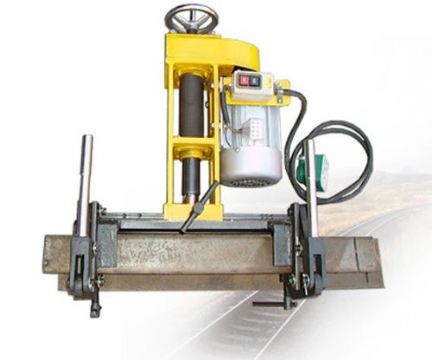 點(diǎn)擊查看詳細(xì)信息<br>標(biāo)題：三相電動鋼軌鉆孔機(jī) 閱讀次數(shù)：2362