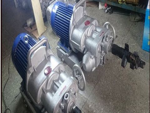 點擊查看詳細信息<br>標題：巖石電鉆 閱讀次數：2022