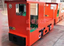 點(diǎn)擊查看詳細(xì)信息<br>標(biāo)題：架線式電機(jī)車 閱讀次數(shù)：1745